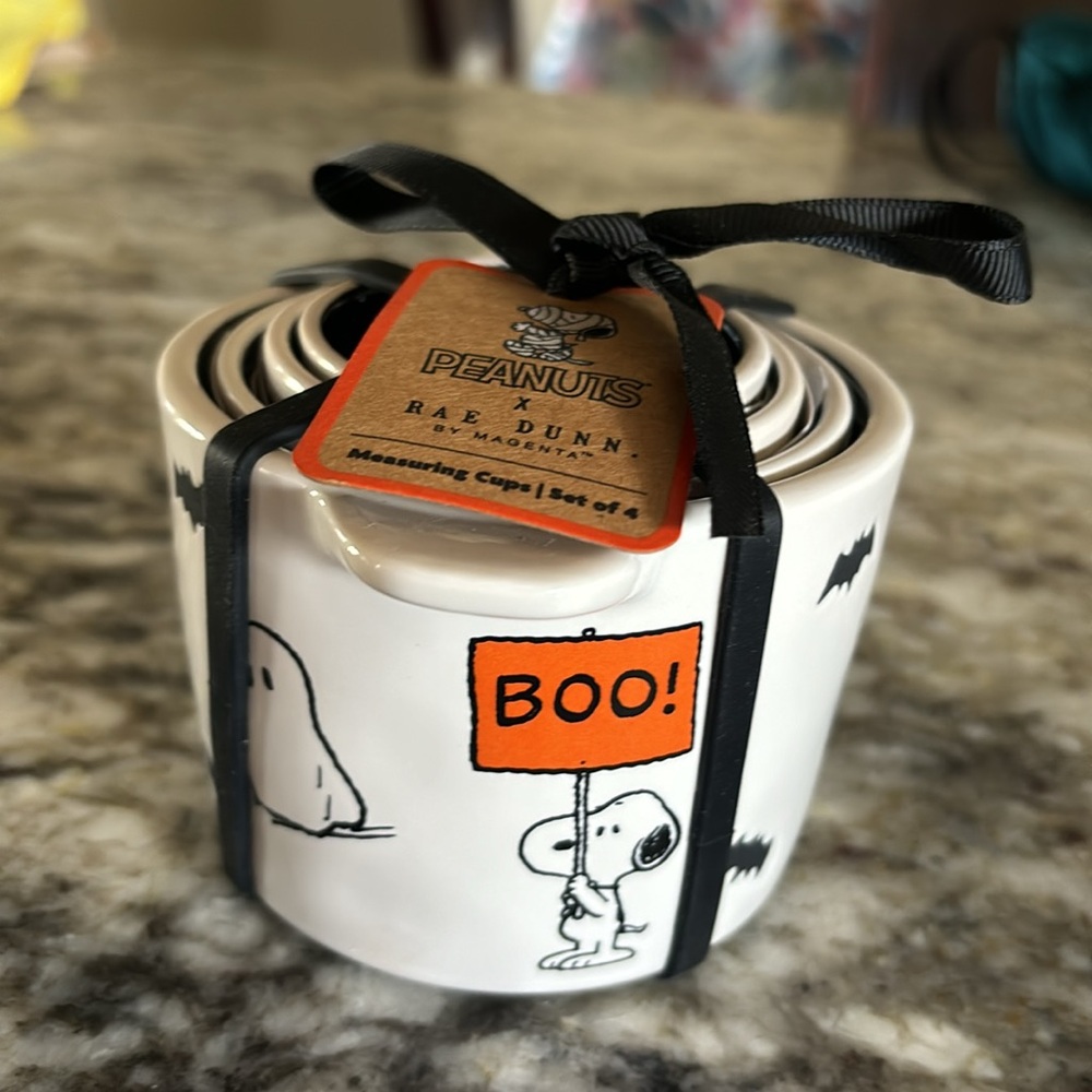 VHTF RAE DUNN/PEANUTS Halloween Measuring Cup Set/4 🎃🎃🎃